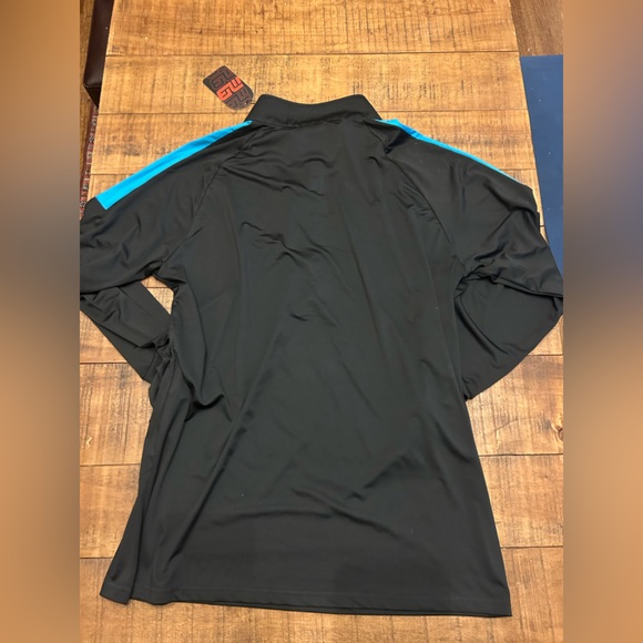 New with tags: Quarter-zip Jacket - Picture 3 of 3